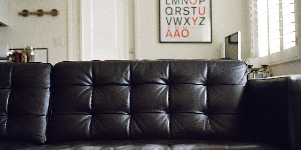 leather-couch-2629227_1920-kopieren