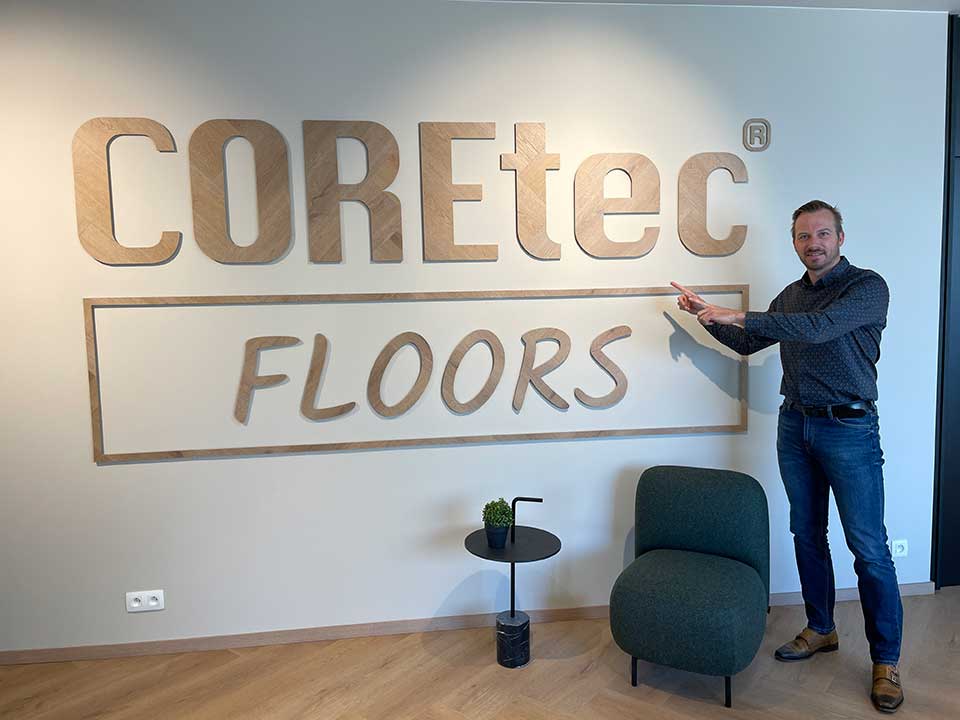 COREtec® Floors verwelkomt Thomas Verschatse als nieuwe Business Development Manager.