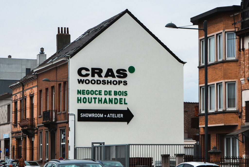 Cras Woodshops plant zijn vlag in Brussel